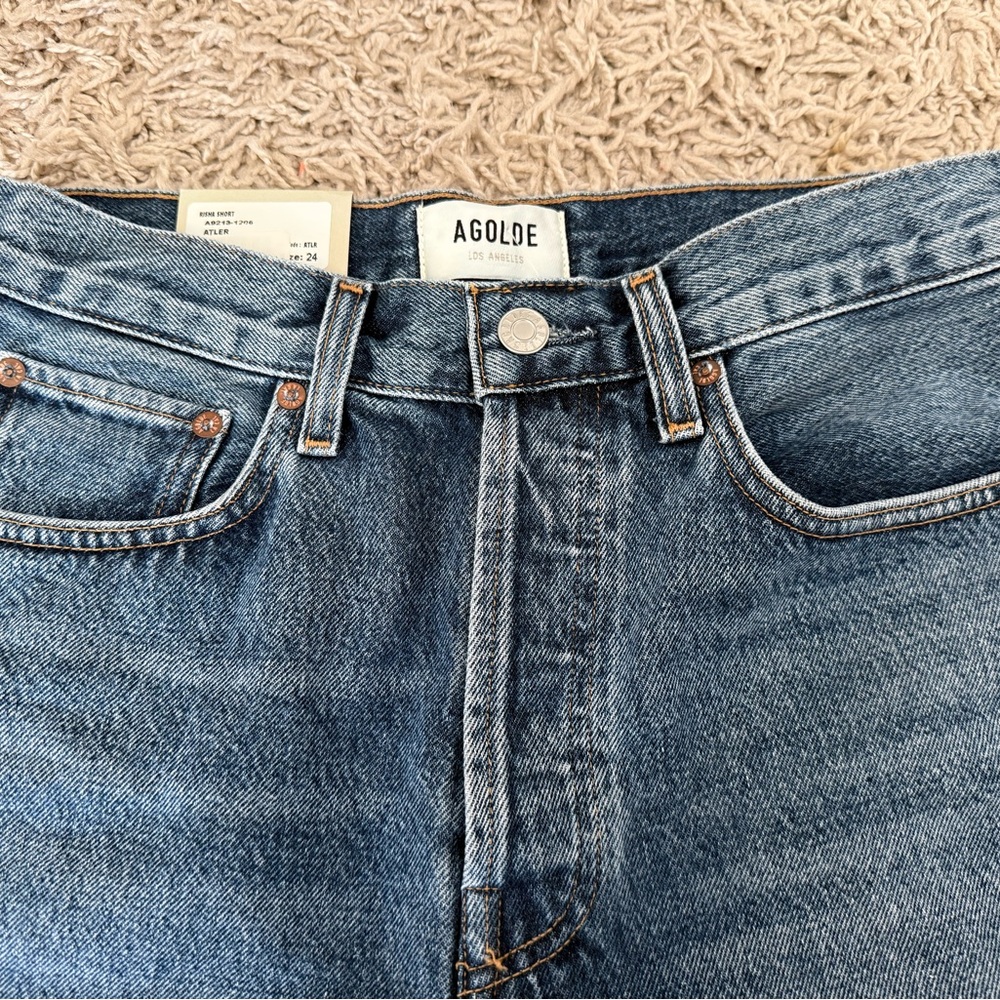 Agolde Risha Denim Short size 24. Worn once. - Picture 5 of 7